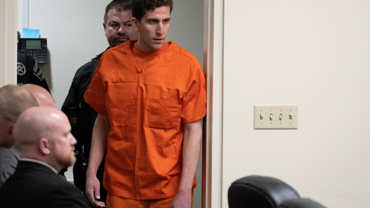 [IMAGE] Bryan Kohberger May Have Left More DNA at Idaho Murder House&mdash;Expert