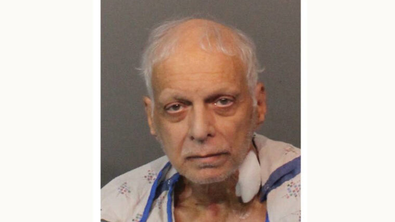 [IMAGE] Man, 77, extradited from Reno in connection with 1972 Waikiki murder